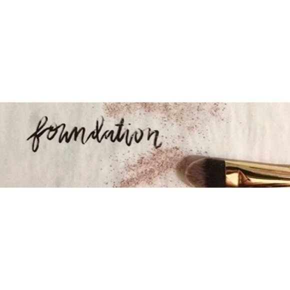 Anthropologie Albeit Foundation Brush New in Box - Picture 2 of 2